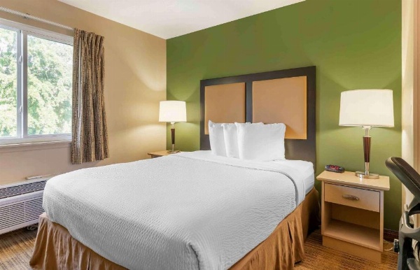 Extended Stay America Suites - Raleigh - North Raleigh - Wake Towne Dr. image 12