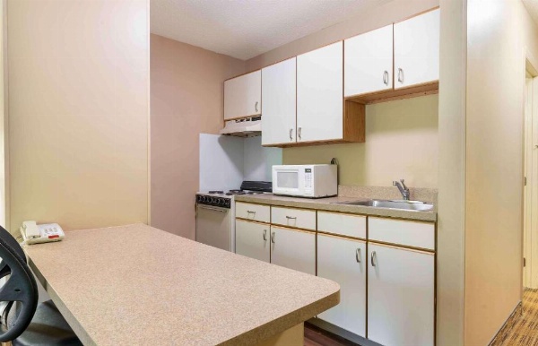 Extended Stay America Suites - Raleigh - North Raleigh - Wake Towne Dr. image 15