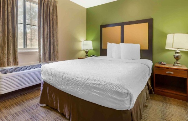 Extended Stay America Suites - Raleigh - North Raleigh - Wake Towne Dr. image 17