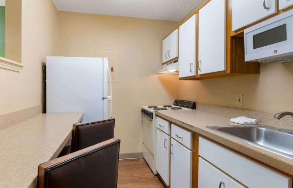 Extended Stay America Suites - Raleigh - North Raleigh - Wake Towne Dr. image 20