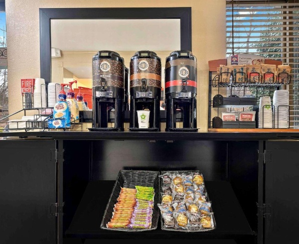 Extended Stay America Suites - Raleigh - North Raleigh - Wake Towne Dr. image 8
